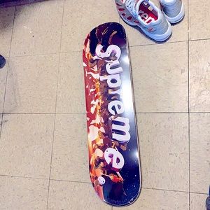 Supreme Monkey’s Night Skateboard